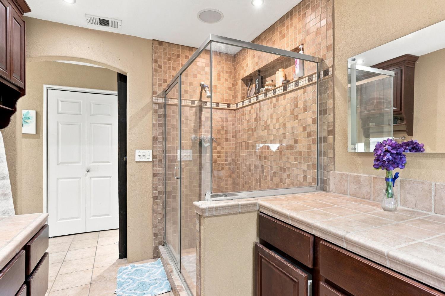 39874 Lilley Mountain Dr, Coarsegold, CA 93614