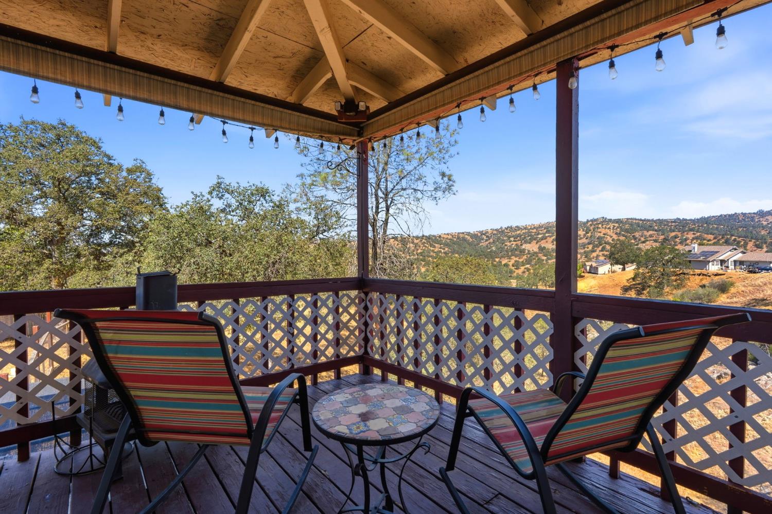 39874 Lilley Mountain Dr, Coarsegold, CA 93614