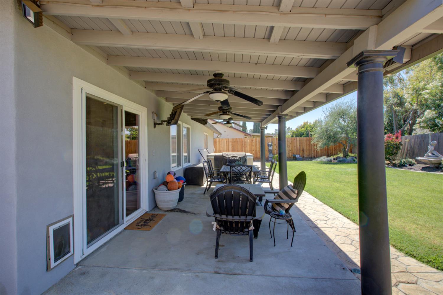 19781 1st St, Hilmar, CA 95324