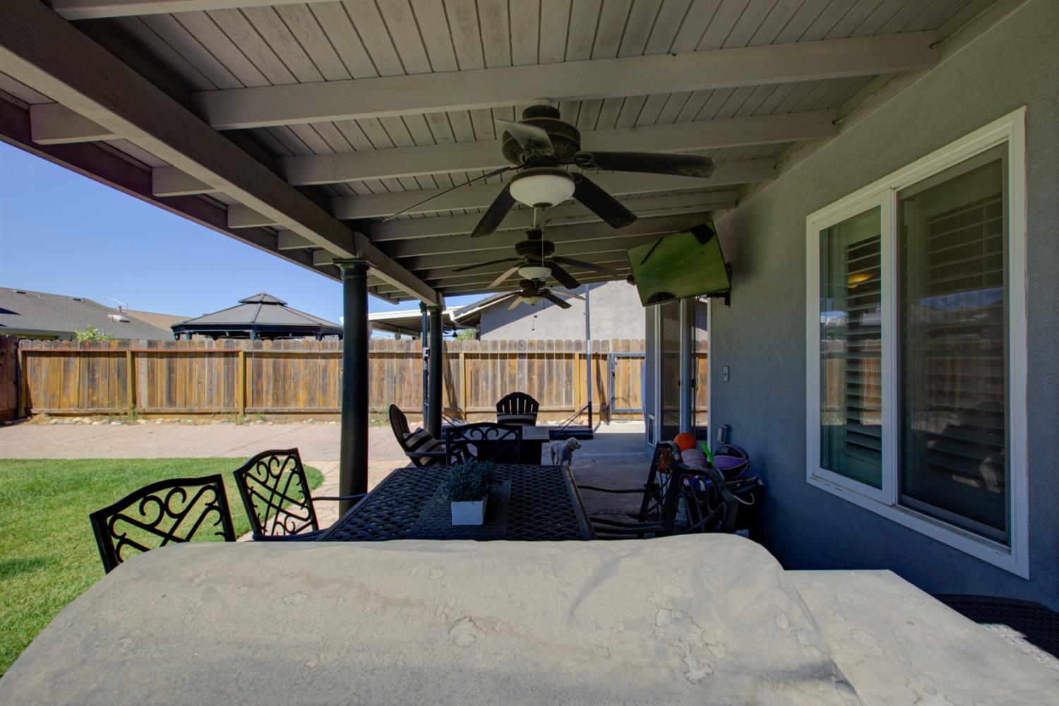 19781 1st St, Hilmar, CA 95324