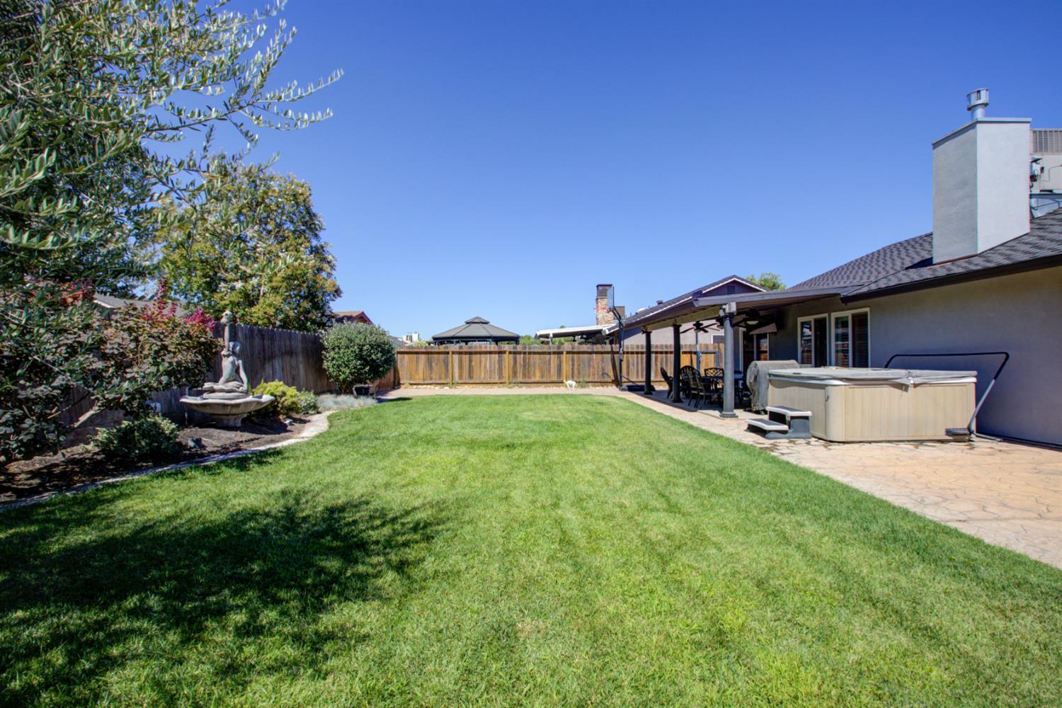 19781 1st St, Hilmar, CA 95324