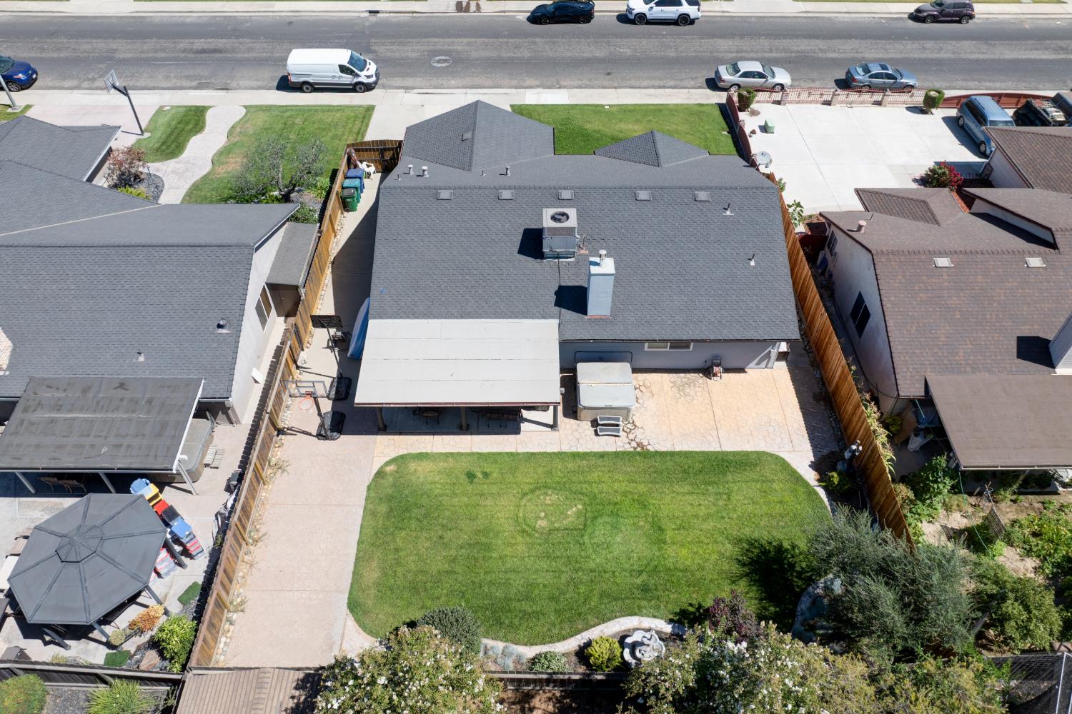 19781 1st St, Hilmar, CA 95324