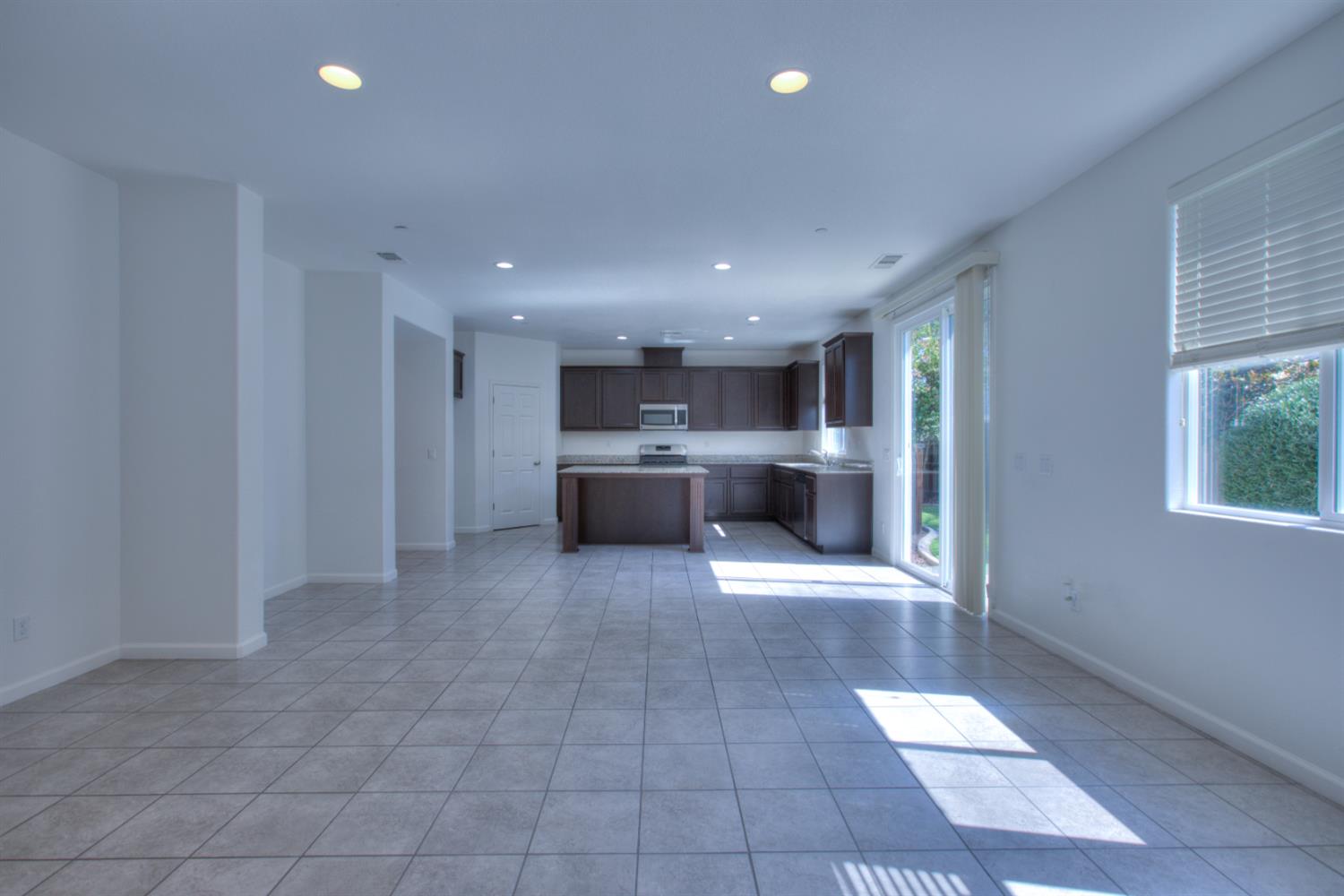 900 Barrington Ave, Newman, CA 95360