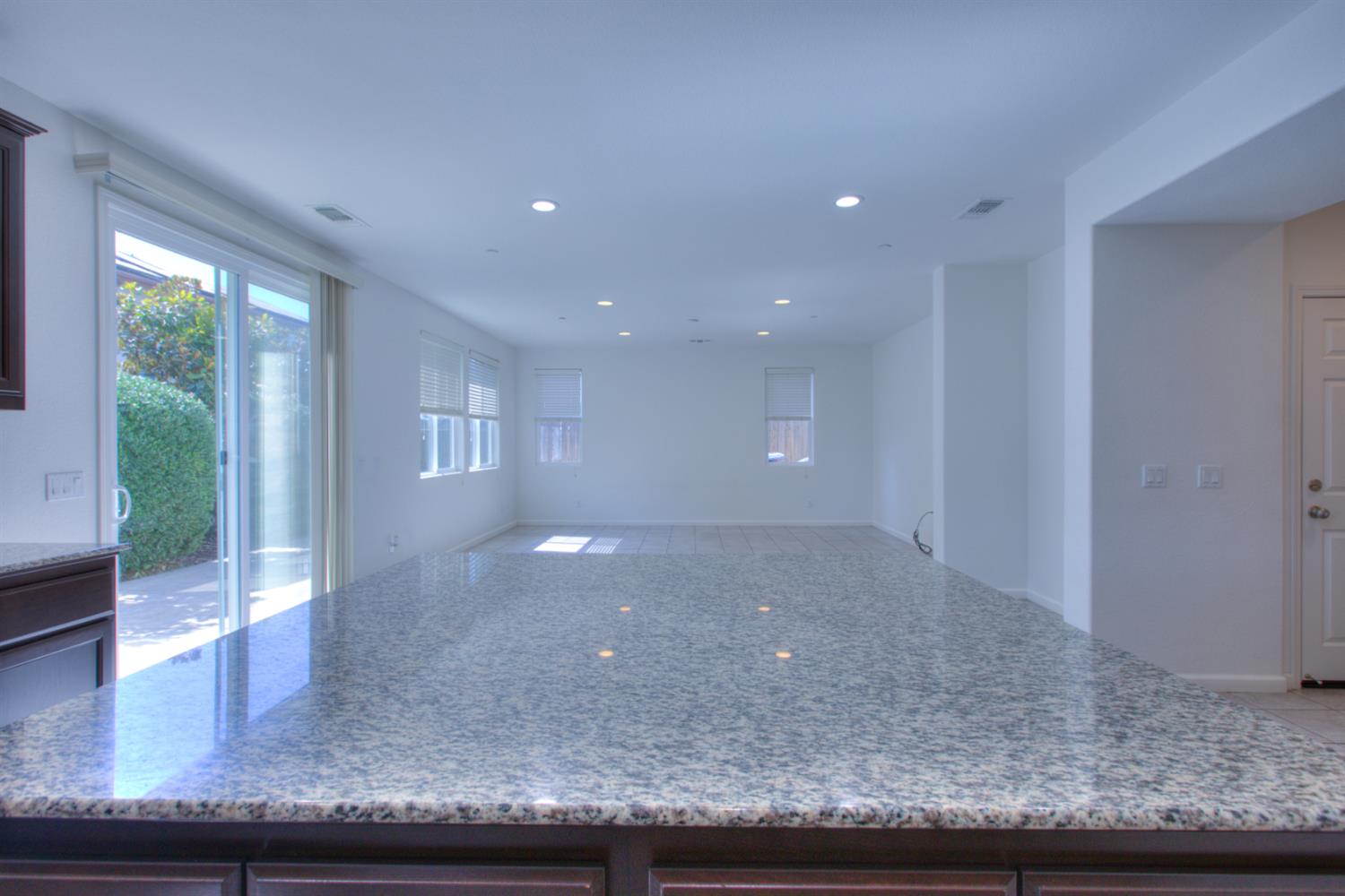 900 Barrington Ave, Newman, CA 95360
