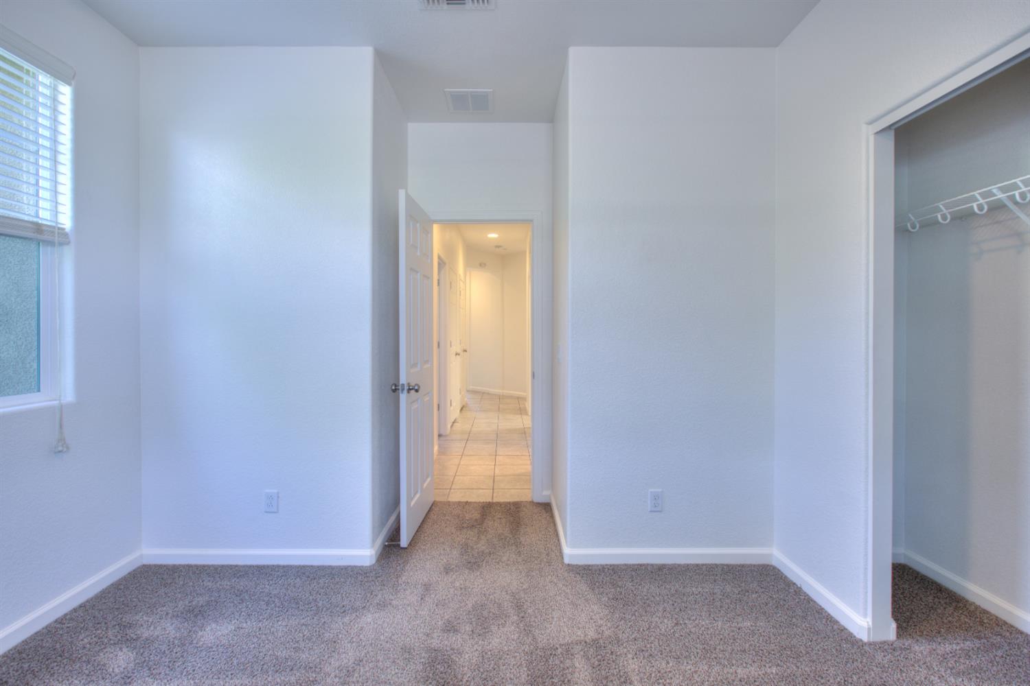 900 Barrington Ave, Newman, CA 95360