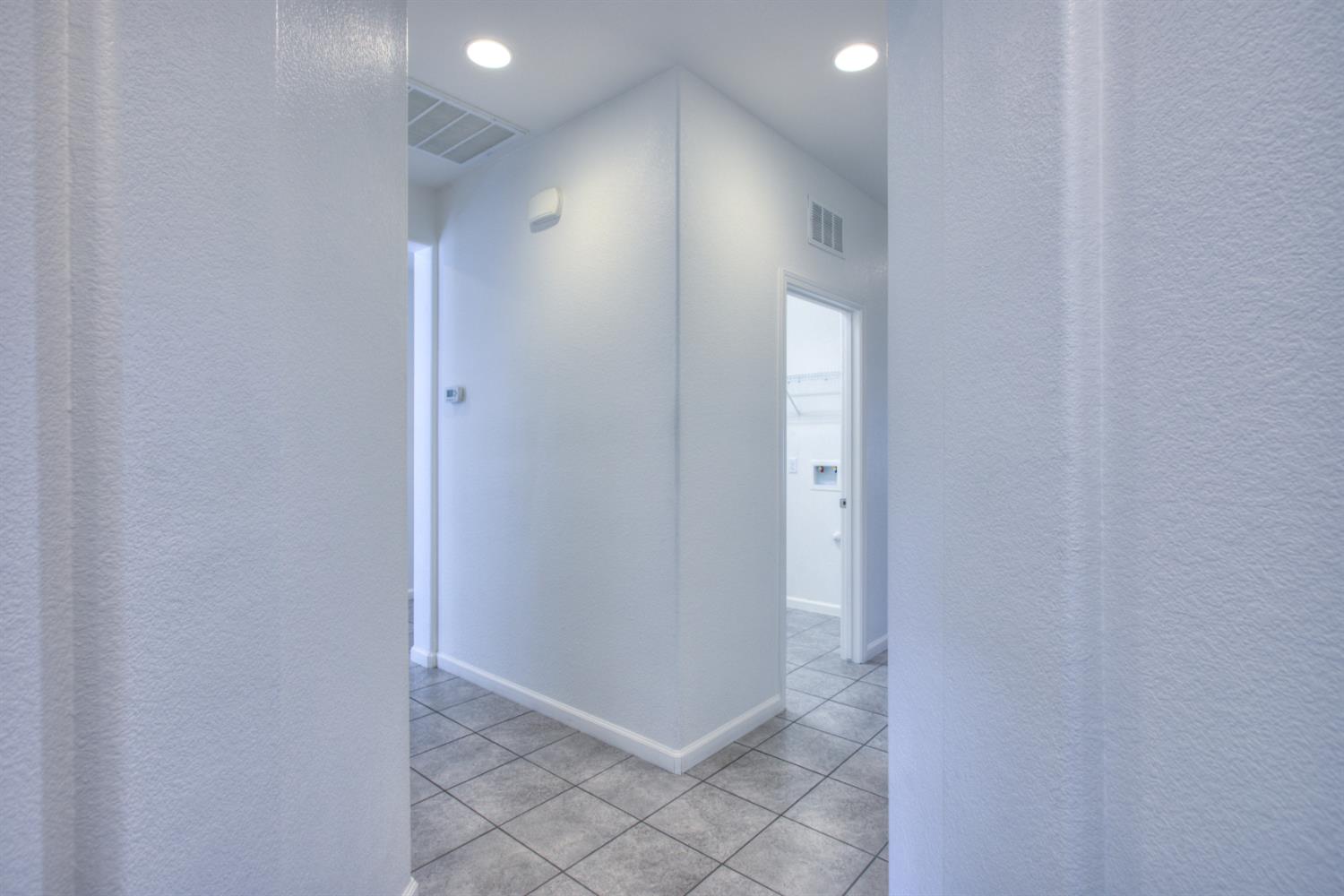 900 Barrington Ave, Newman, CA 95360