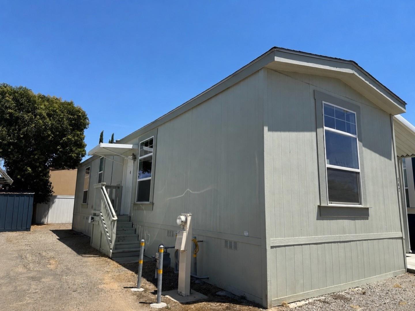1898 E Gettysburg Ave #147, Fresno, CA 93726