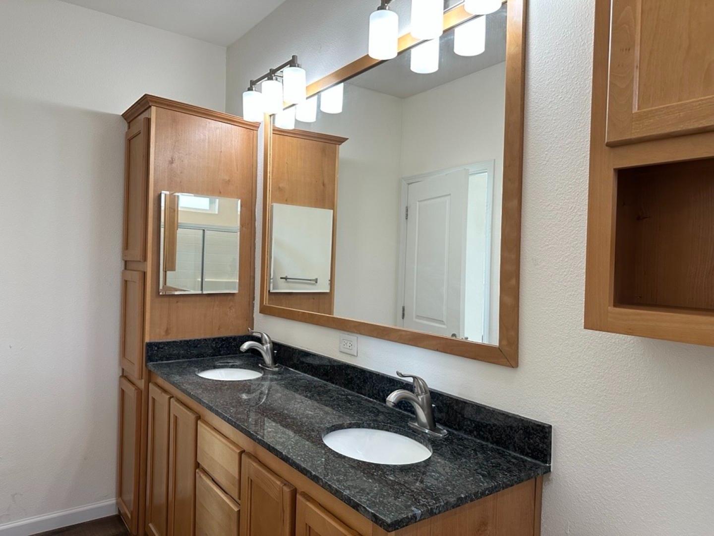 1898 E Gettysburg Ave #147, Fresno, CA 93726