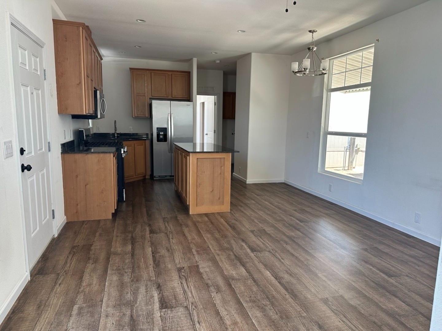 1898 E Gettysburg Ave #147, Fresno, CA 93726