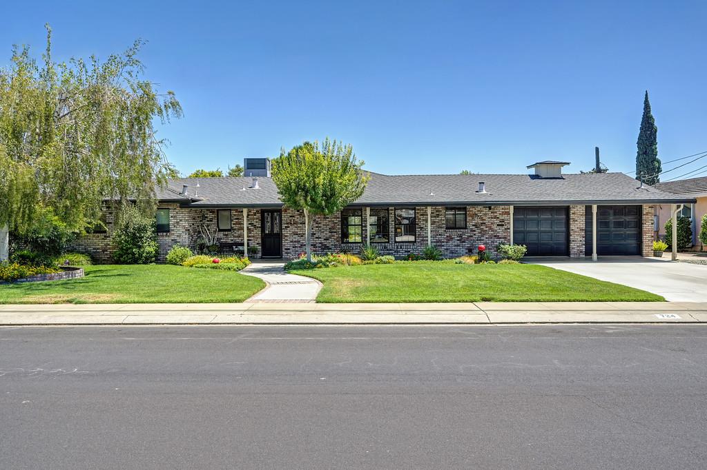 724 Vera Ave, Ripon, CA 95366