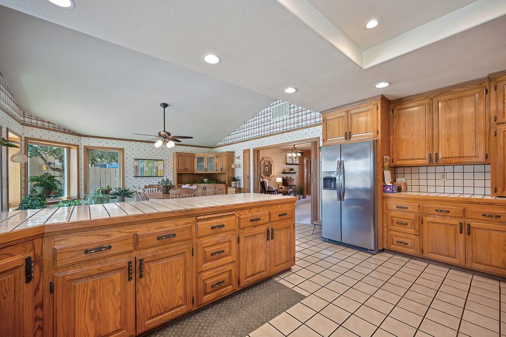 724 Vera Ave, Ripon, CA 95366