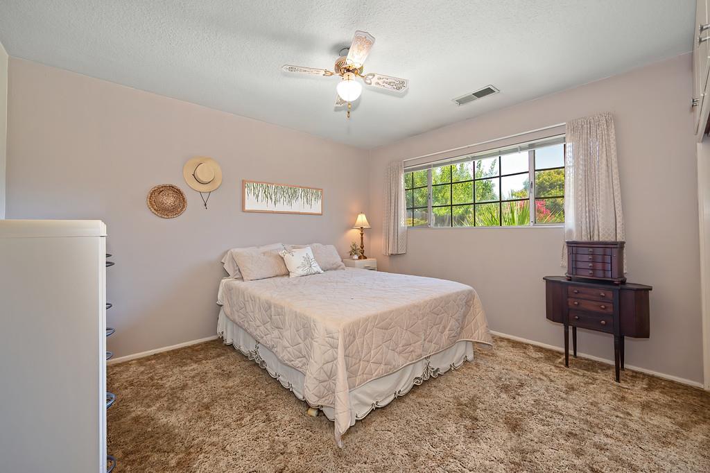 724 Vera Ave, Ripon, CA 95366