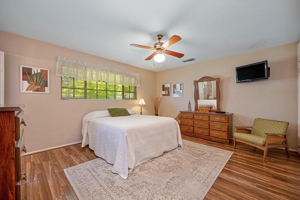 724 Vera Ave, Ripon, CA 95366