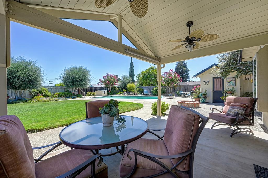 724 Vera Ave, Ripon, CA 95366