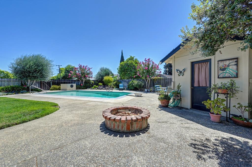 724 Vera Ave, Ripon, CA 95366