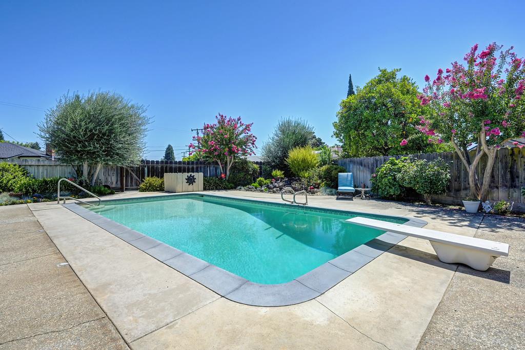 724 Vera Ave, Ripon, CA 95366