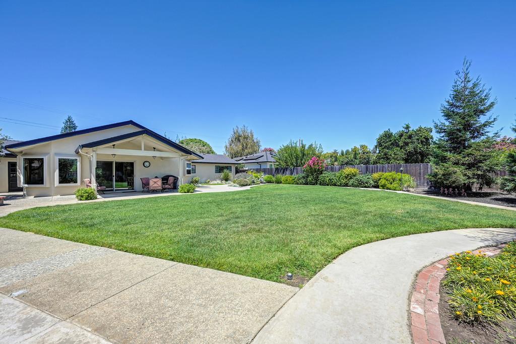 724 Vera Ave, Ripon, CA 95366
