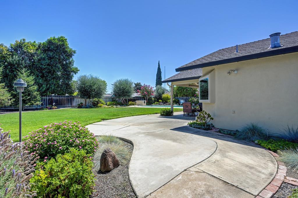 724 Vera Ave, Ripon, CA 95366