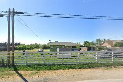 724 Orestimba Rd, Newman, CA 95360