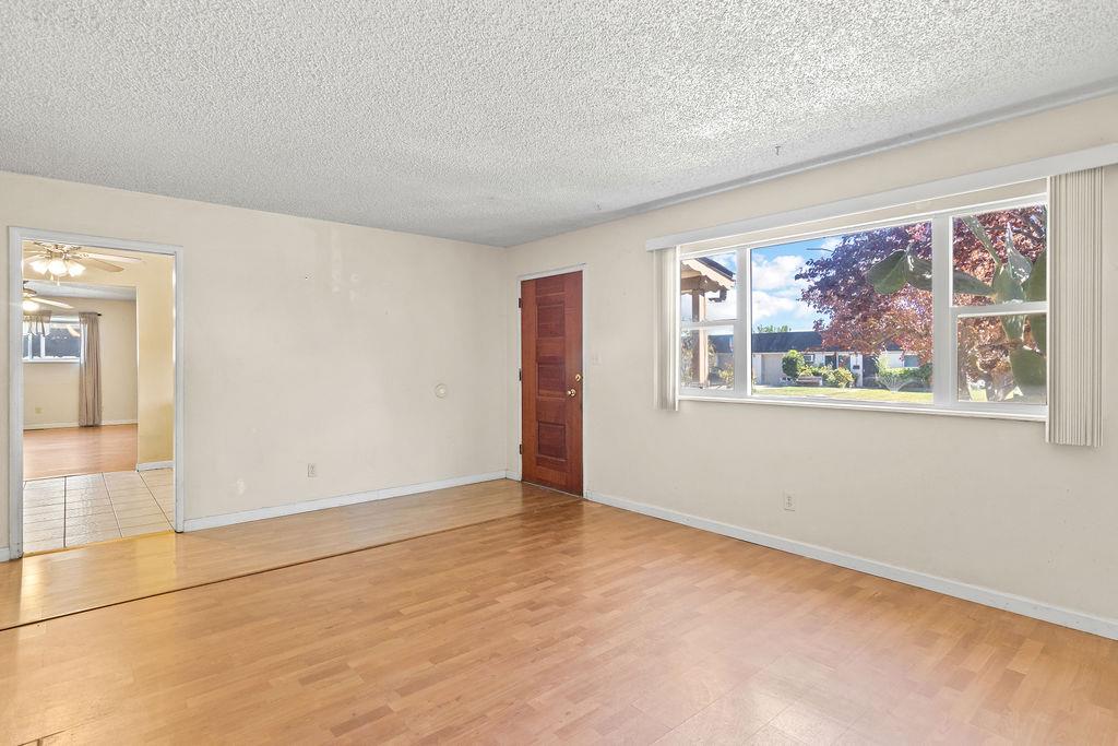 335 Jason St, Manteca, CA 95336