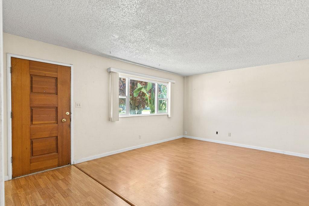 335 Jason St, Manteca, CA 95336