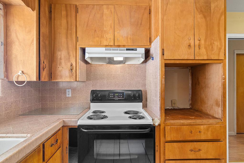 335 Jason St, Manteca, CA 95336