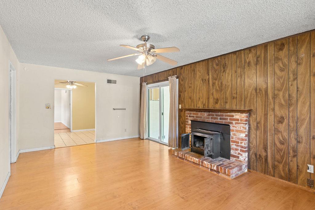 335 Jason St, Manteca, CA 95336