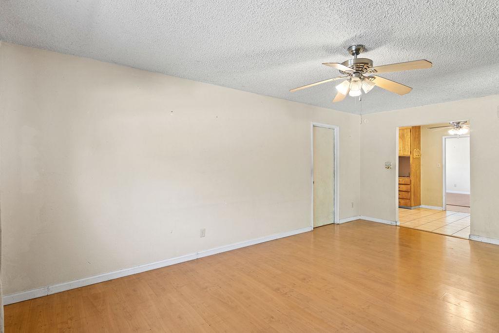 335 Jason St, Manteca, CA 95336