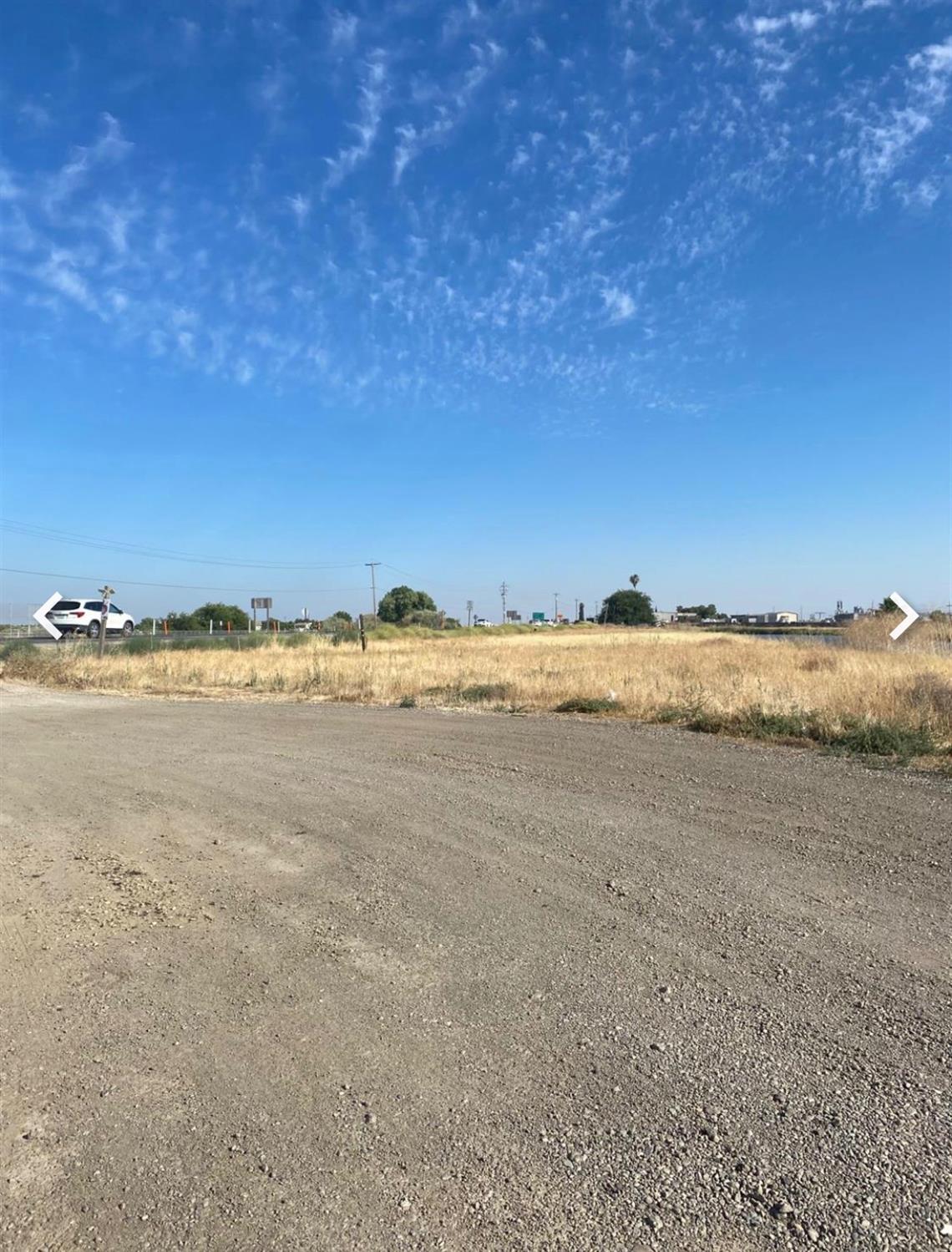 2206 N St, Firebaugh, CA 93622