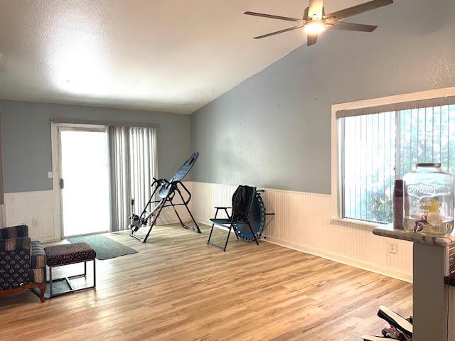 507 Lady Slipper Ln, Newman, CA 95360