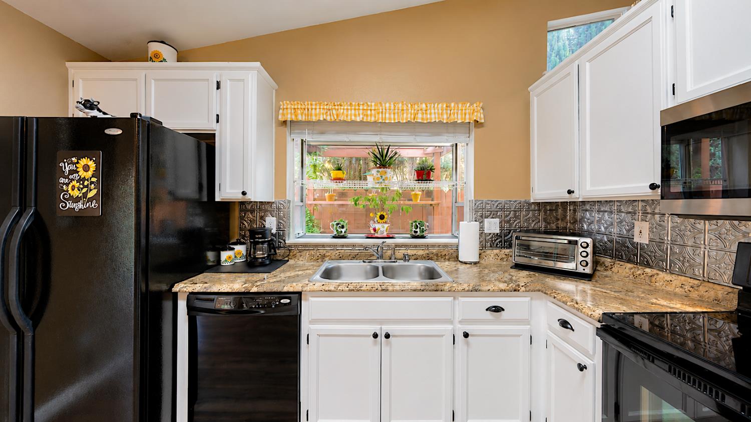 3905 Gable Way, Ceres, CA 95307