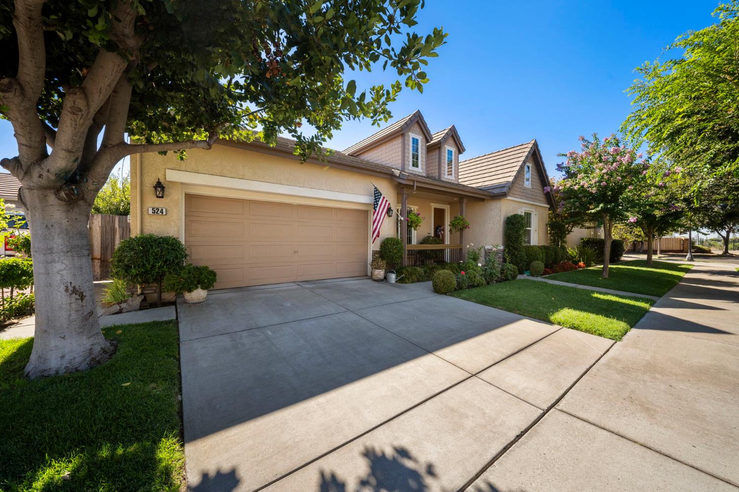 524 Dales Pony Ct, Oakdale, CA 95361