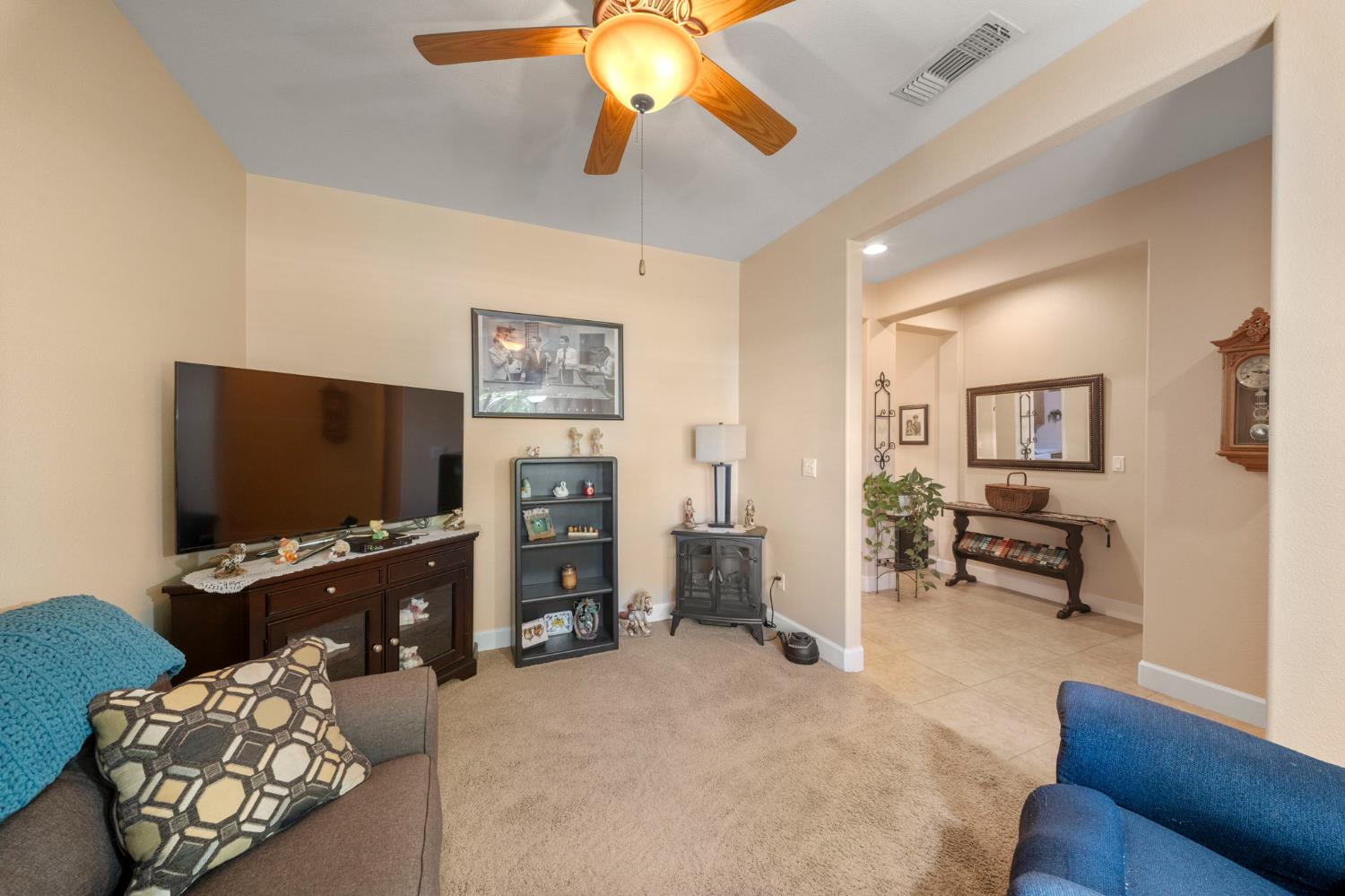 524 Dales Pony Ct, Oakdale, CA 95361