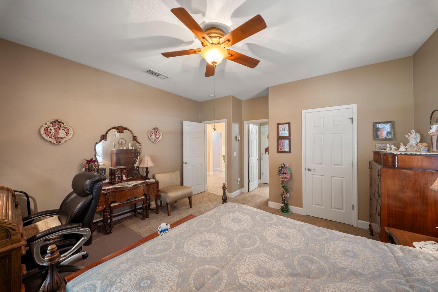 524 Dales Pony Ct, Oakdale, CA 95361