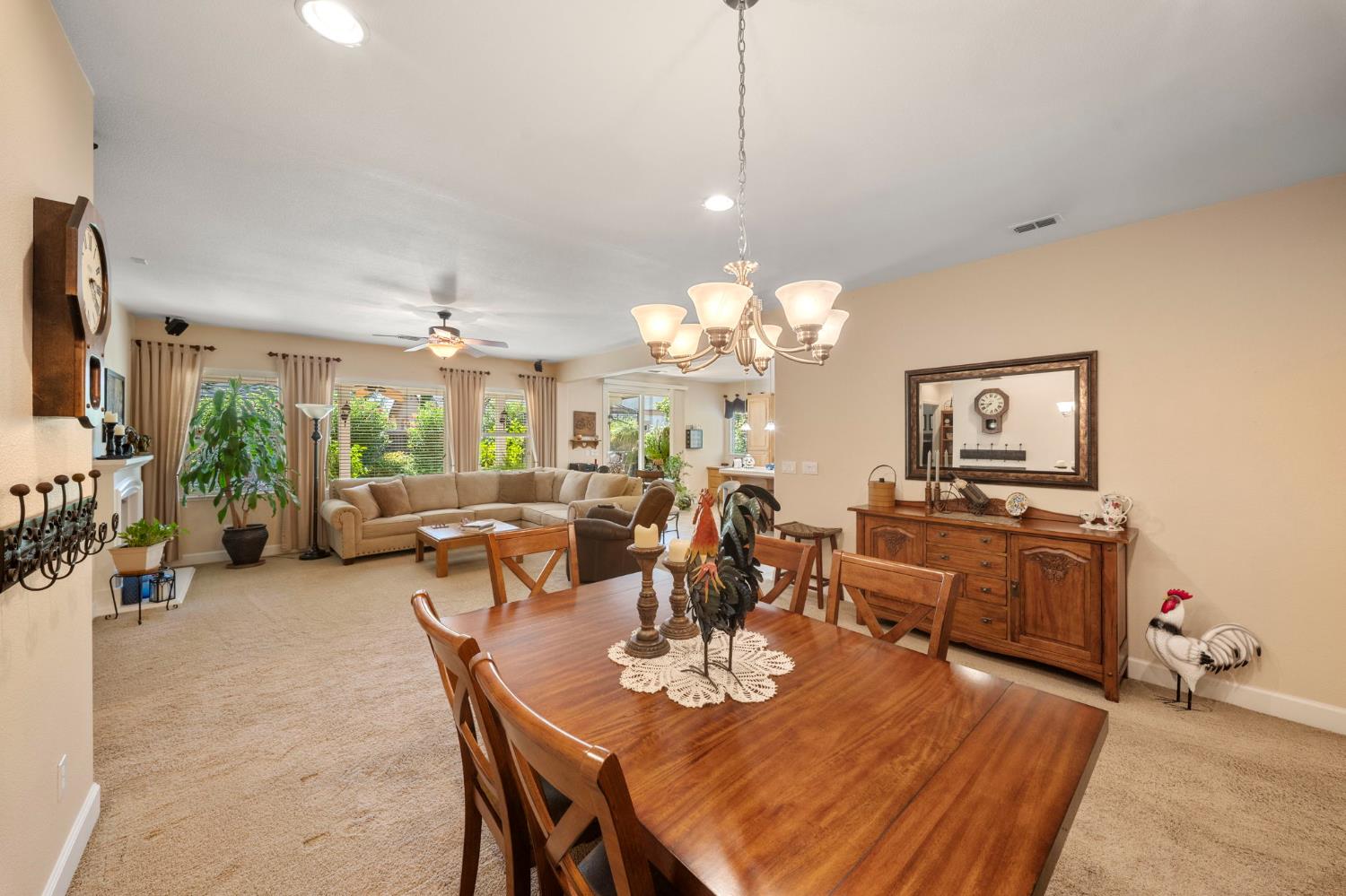 524 Dales Pony Ct, Oakdale, CA 95361