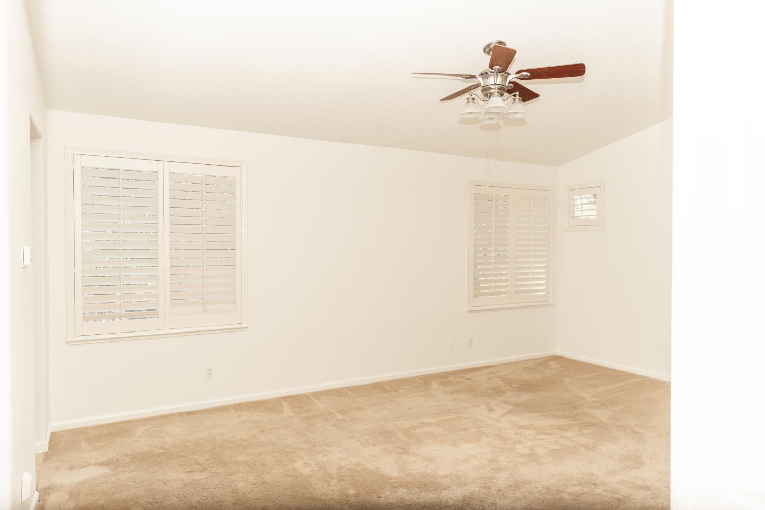 2917 Medinah Way, Modesto, CA 95355