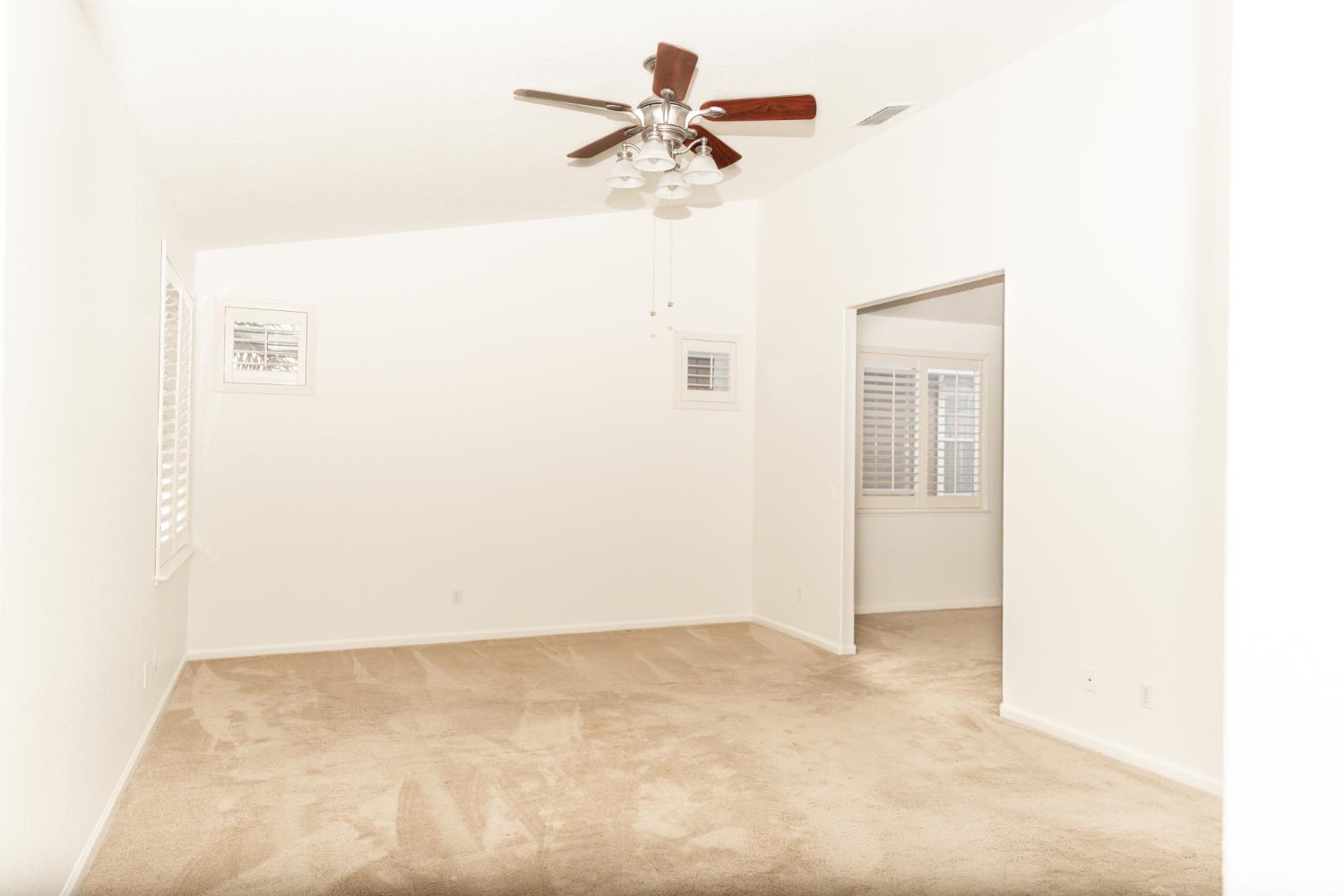 2917 Medinah Way, Modesto, CA 95355