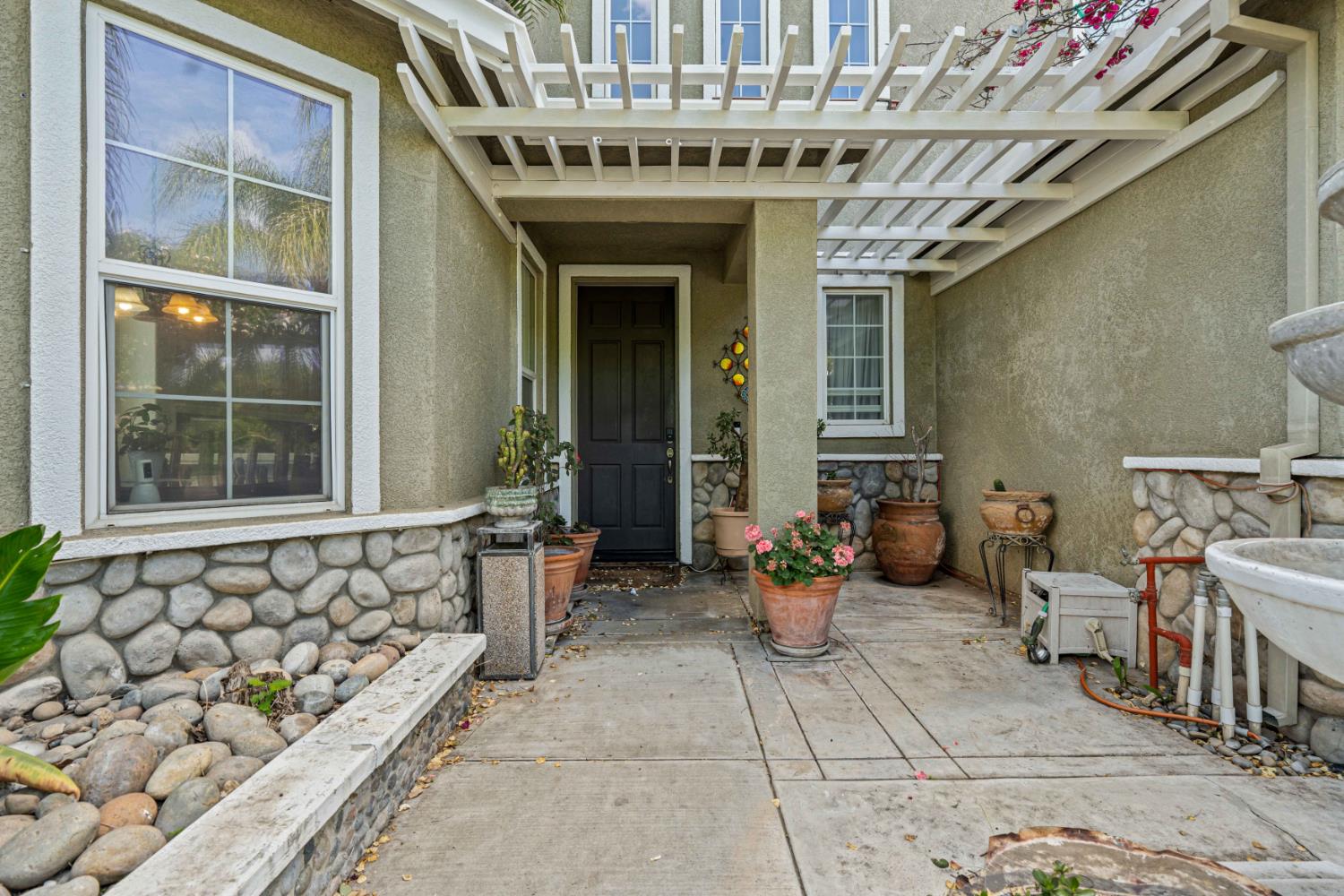 4111 Panorama Ave, Turlock, CA 95382