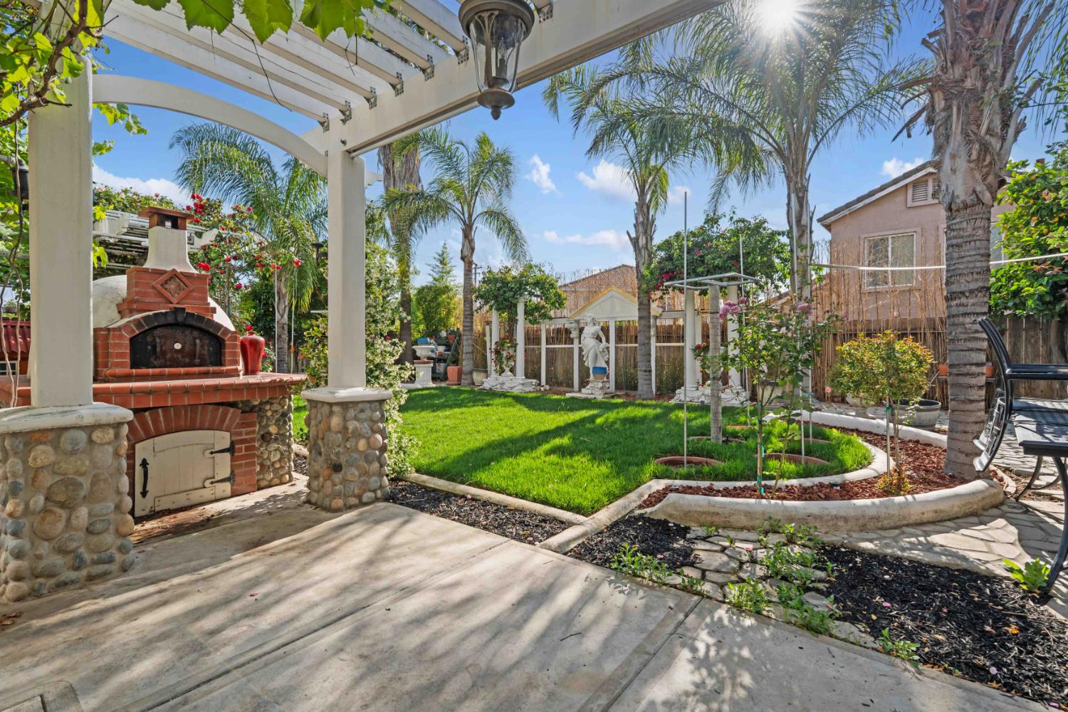 4111 Panorama Ave, Turlock, CA 95382