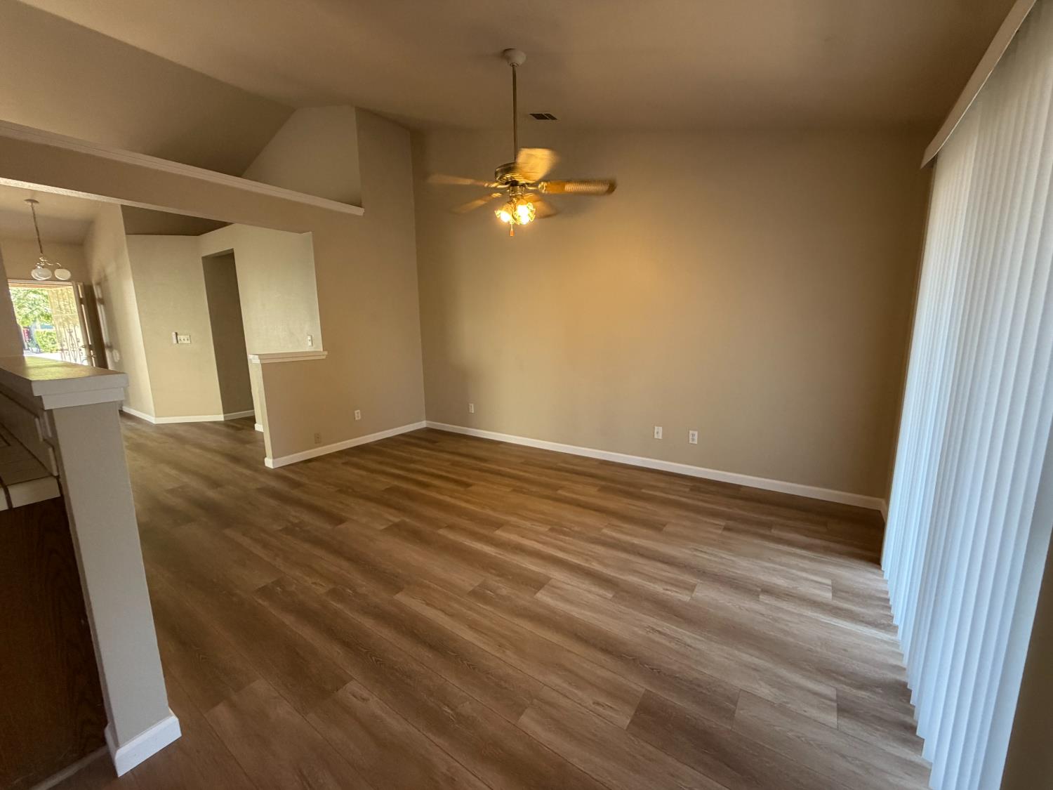 545 Westfield Pl, Patterson, CA 95363