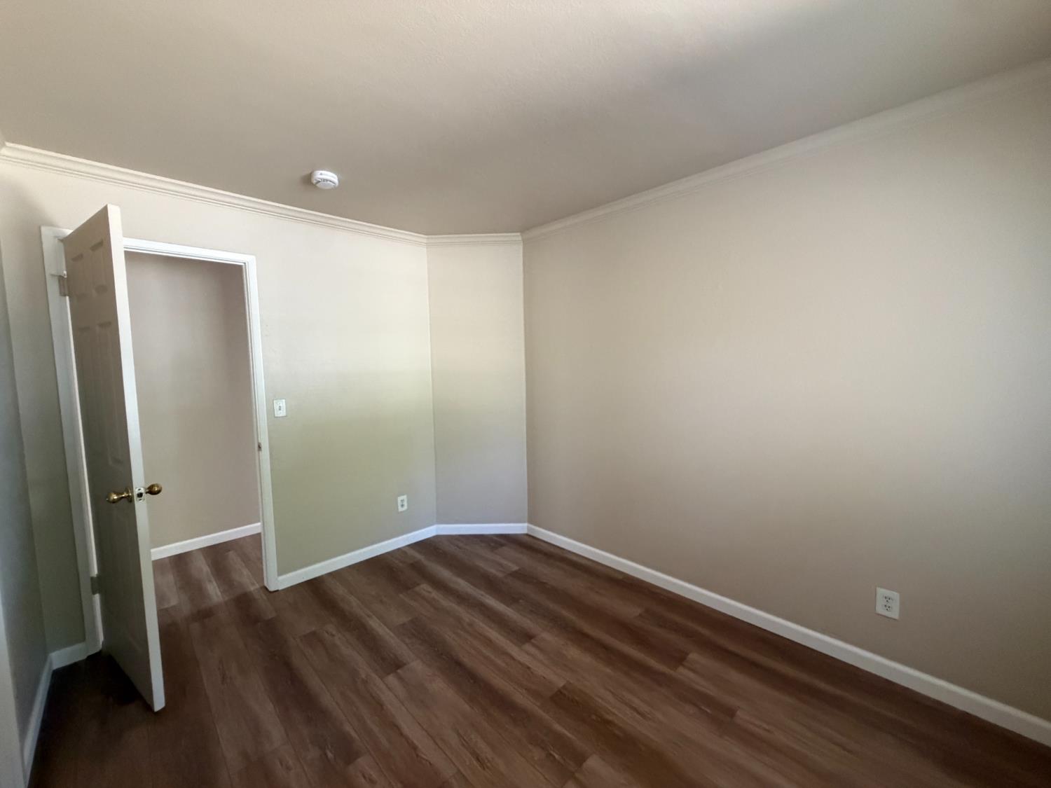 545 Westfield Pl, Patterson, CA 95363