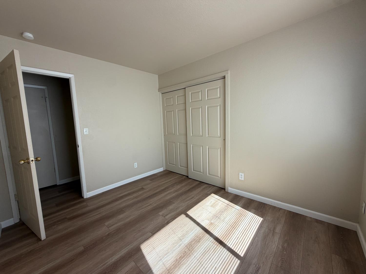 545 Westfield Pl, Patterson, CA 95363