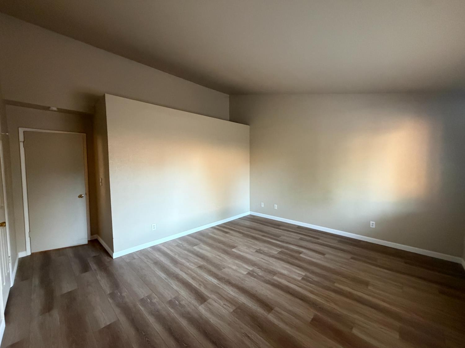 545 Westfield Pl, Patterson, CA 95363