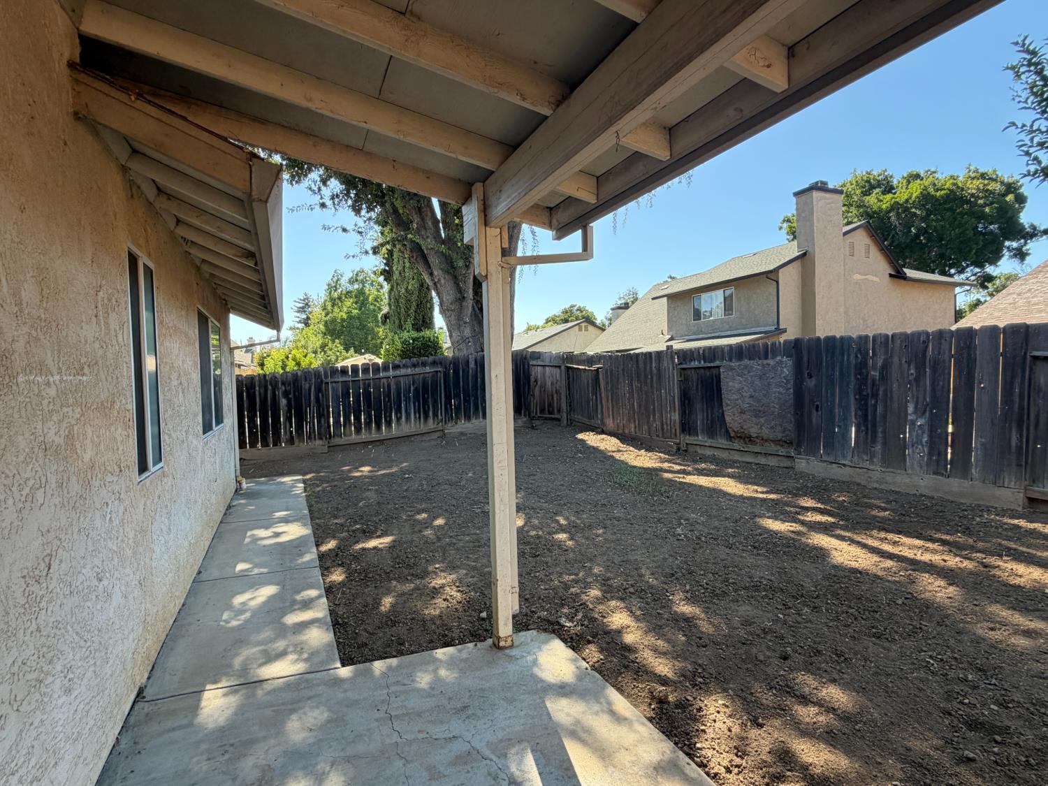 545 Westfield Pl, Patterson, CA 95363