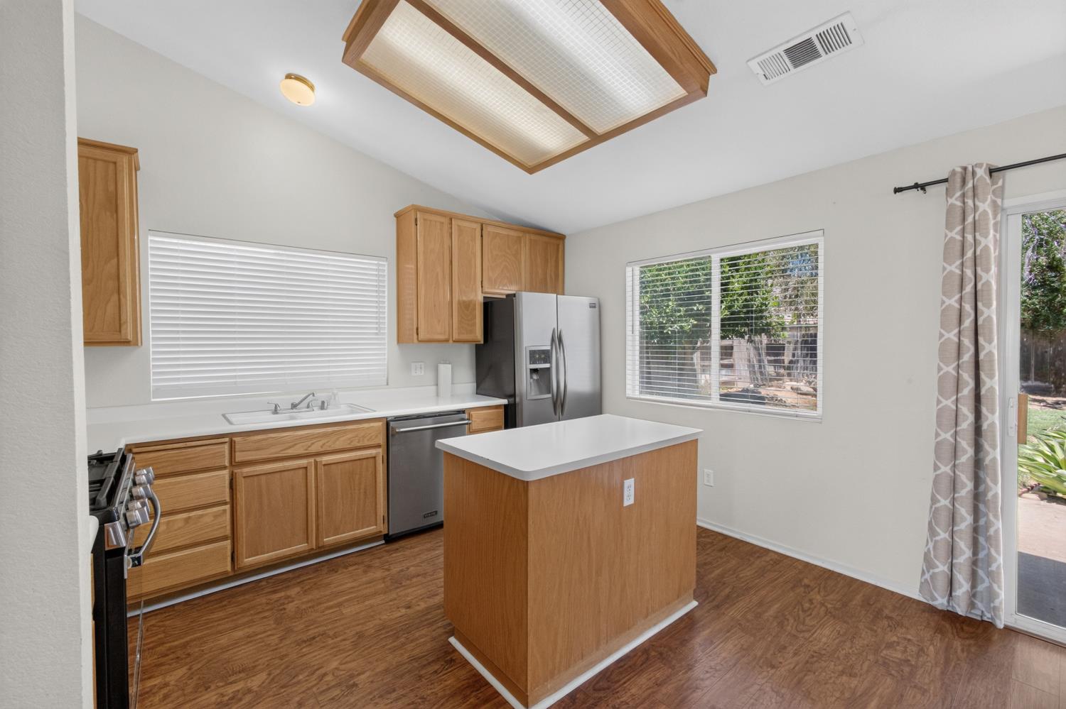 2149 Spy Glass Ct, Merced, CA 95340