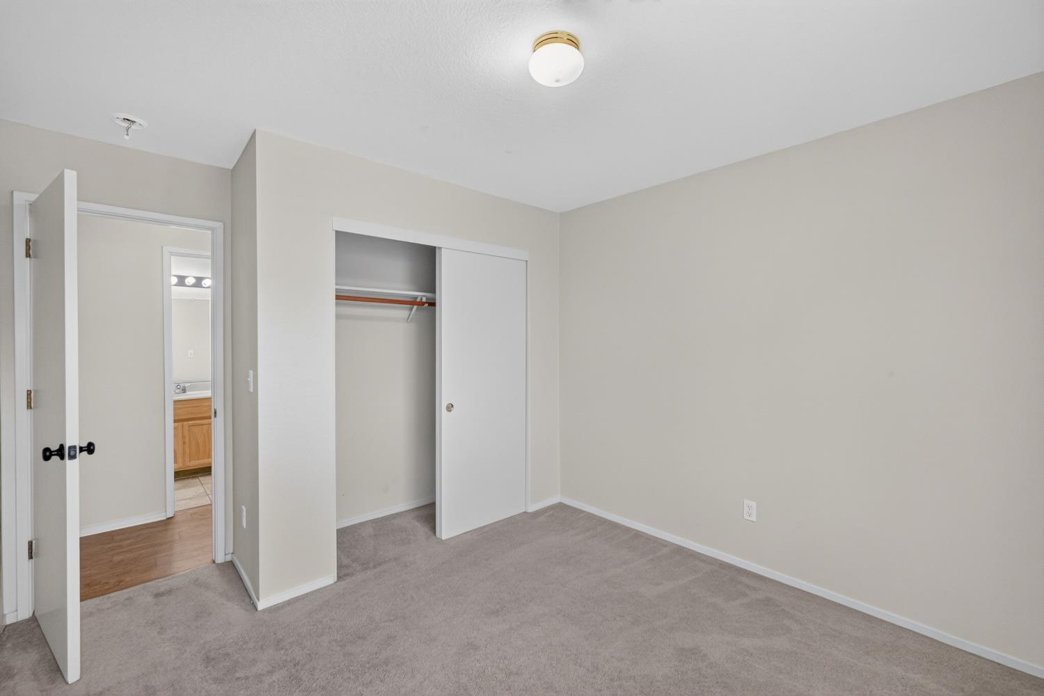 2149 Spy Glass Ct, Merced, CA 95340
