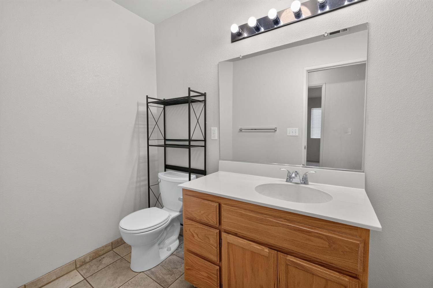 2149 Spy Glass Ct, Merced, CA 95340