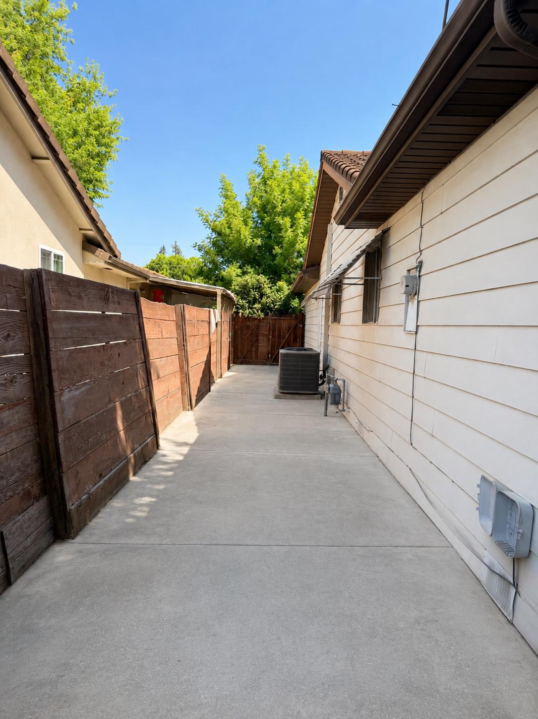 908 Kevin Ct, Modesto, CA 95350