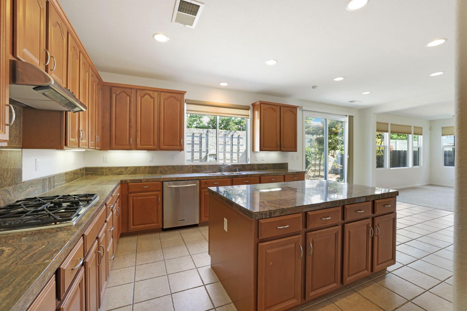 3901 Ruffed Grouse Ln, Modesto, CA 95355