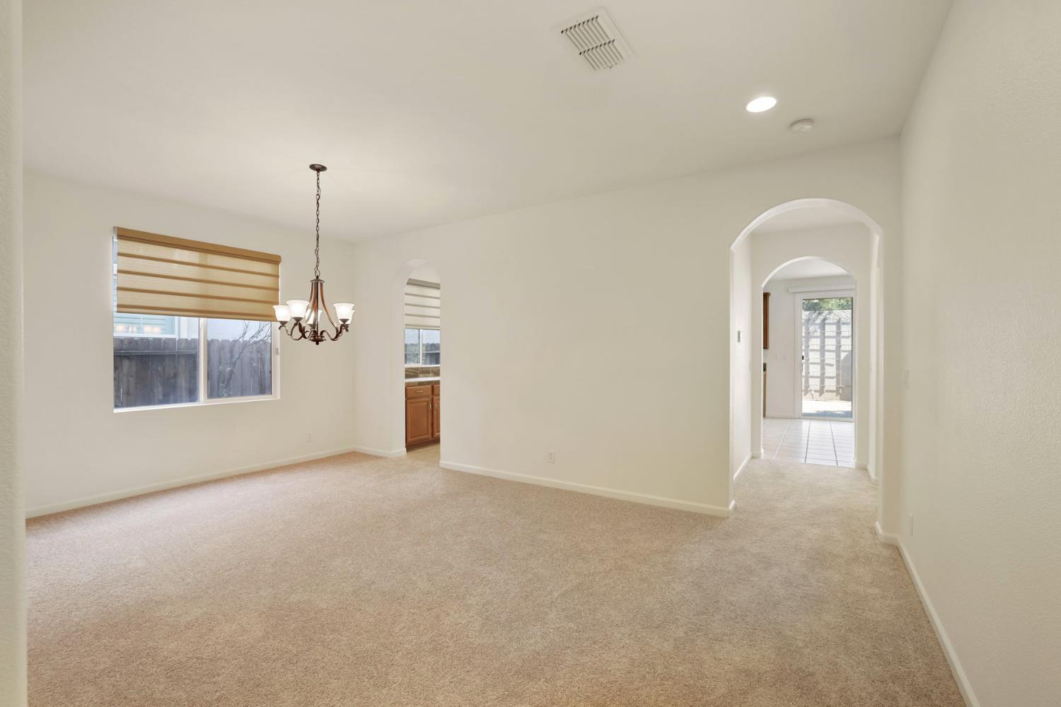 3901 Ruffed Grouse Ln, Modesto, CA 95355